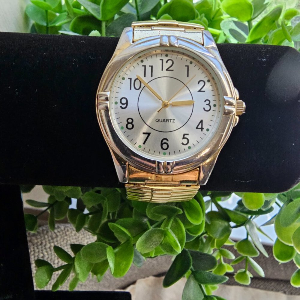 Fashion Silver and Gold Tone Quartz Watch with Stretchy Band
